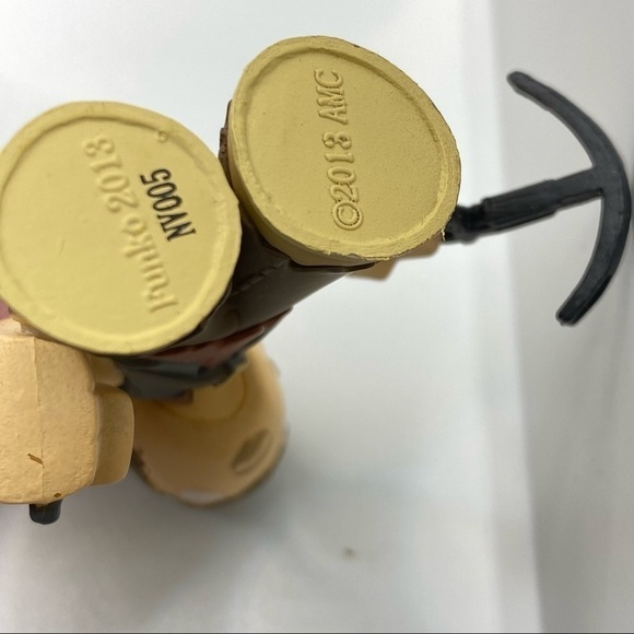 FUNKO POP! Walking Dead Mystery Mini Figures Michonne & Pet Daryl Dixon Zombie - Picture 7 of 9